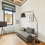 Charm And Elegance By The Spanish Steps